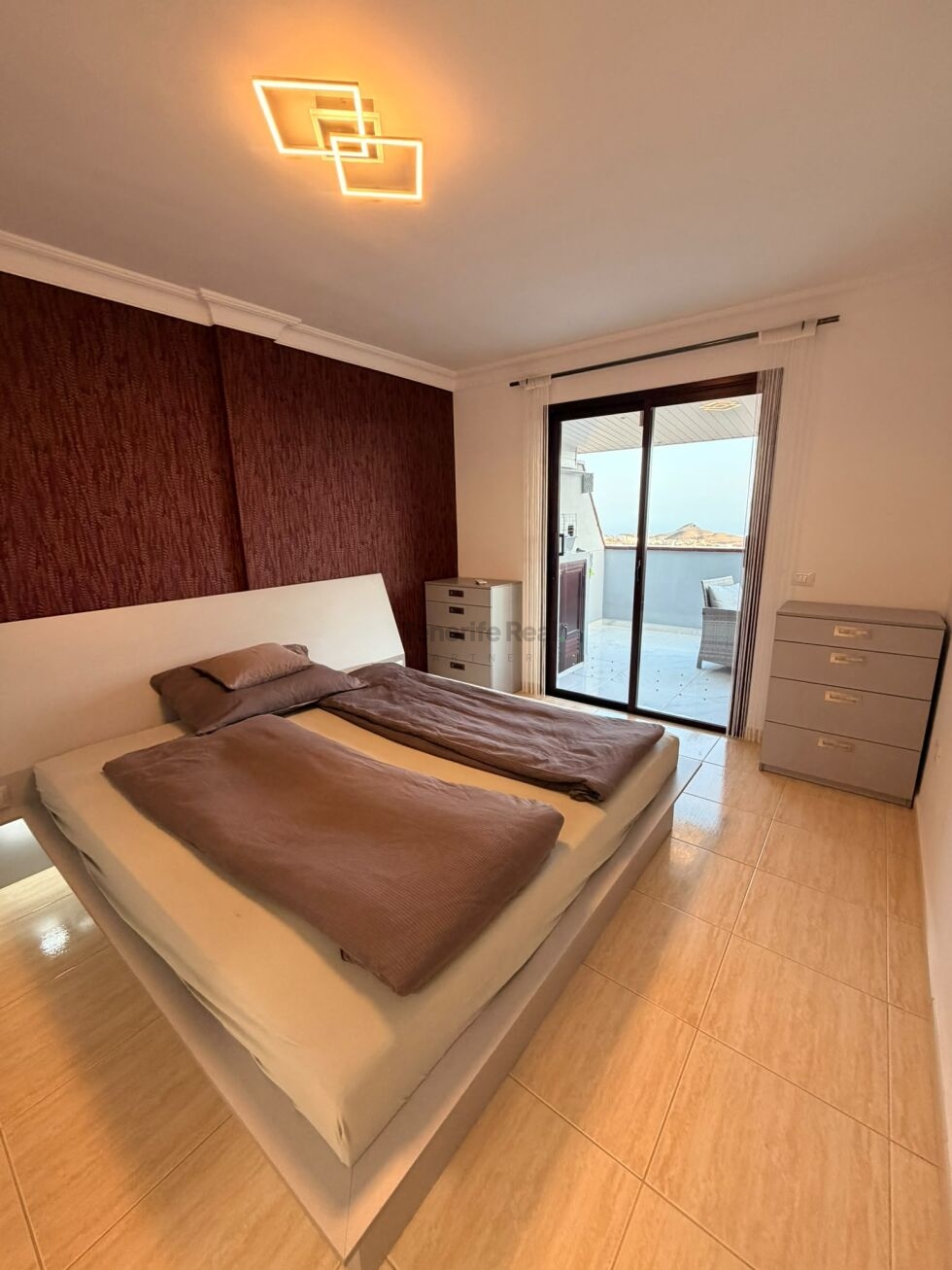 Penthouse for sale in  Edificio Alejandro, Valle de San Lorenzo, Spain - TR-3055