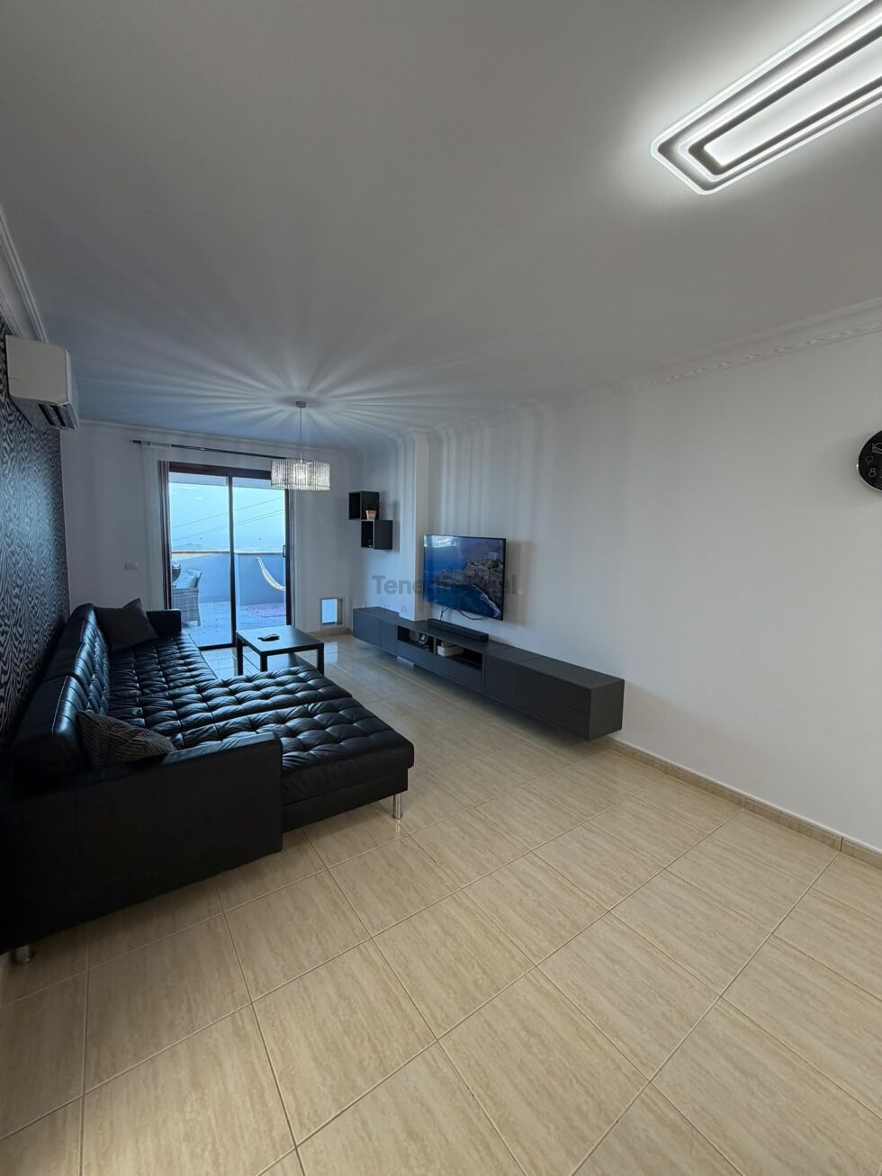 Penthouse for sale in  Edificio Alejandro, Valle de San Lorenzo, Spain - TR-3055
