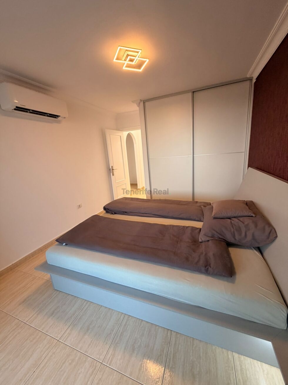 Penthouse for sale in  Edificio Alejandro, Valle de San Lorenzo, Spain - TR-3055