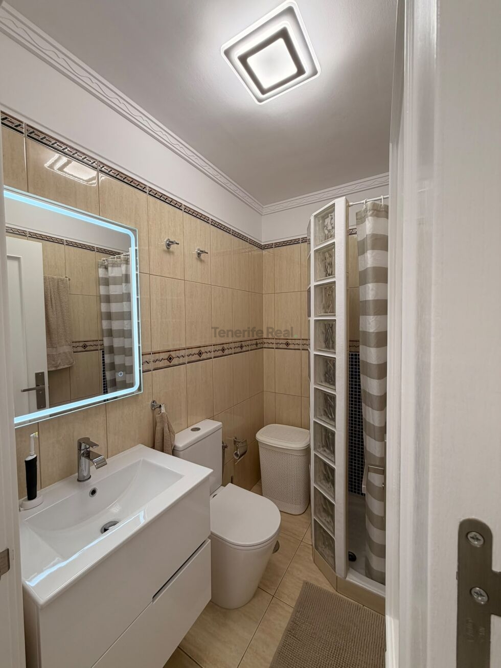 Penthouse for sale in  Edificio Alejandro, Valle de San Lorenzo, Spain - TR-3055