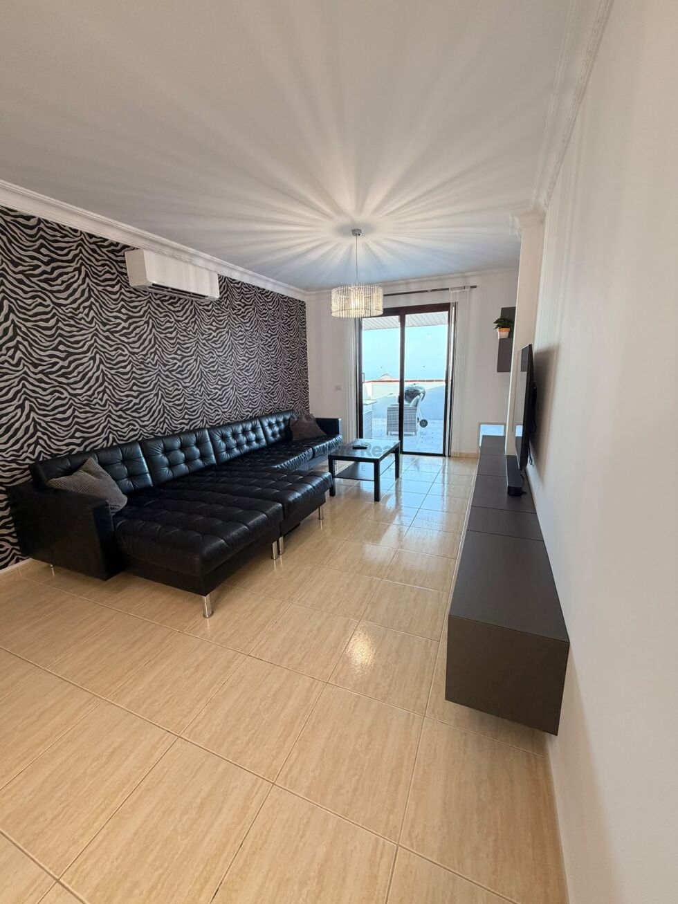 Penthouse for sale in  Edificio Alejandro, Valle de San Lorenzo, Spain - TR-3055