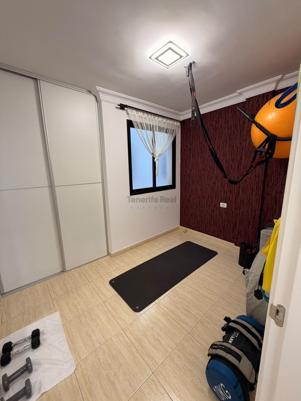 Penthouse for sale in  Edificio Alejandro, Valle de San Lorenzo, Spain - TR-3055
