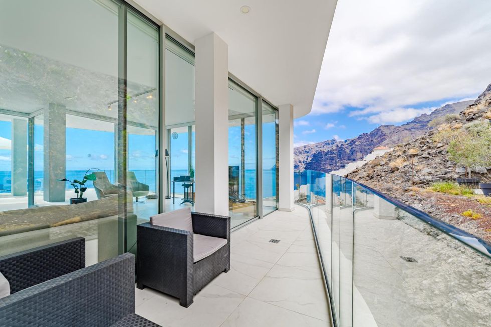Penthouse for sale in  Santiago del Teide, Spain - TRC-2973