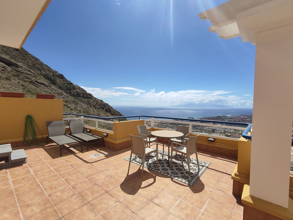 Penthouse for sale in  Costa Adeje, Spain - TRC-3072