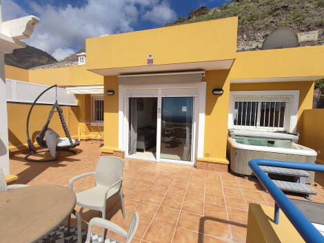 Penthouse for sale in  Costa Adeje, Spain - TRC-3072