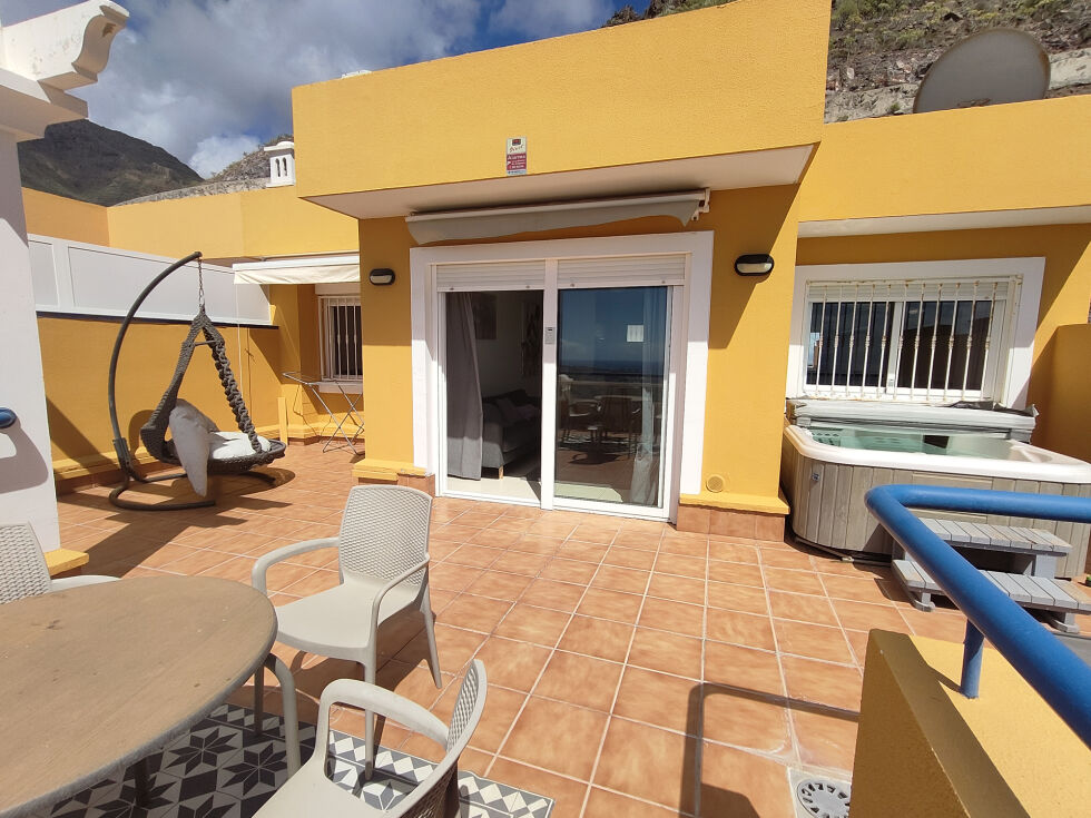 Penthouse for sale in  Costa Adeje, Spain - TRC-3072