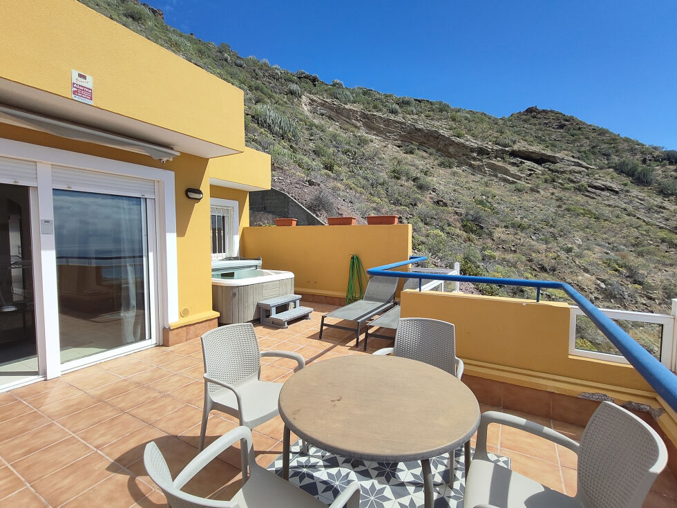 Penthouse for sale in  Costa Adeje, Spain - TRC-3072