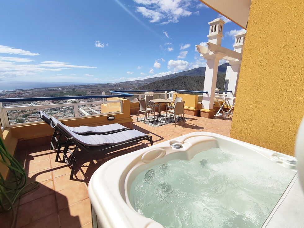 Penthouse for sale in  Costa Adeje, Spain - TRC-3072