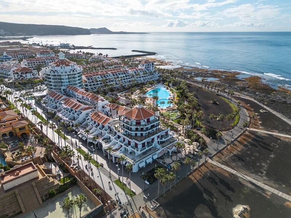 Penthouse for sale in  Tenerife, Spain - OP4820 Parque Santiago 4-Las Americas