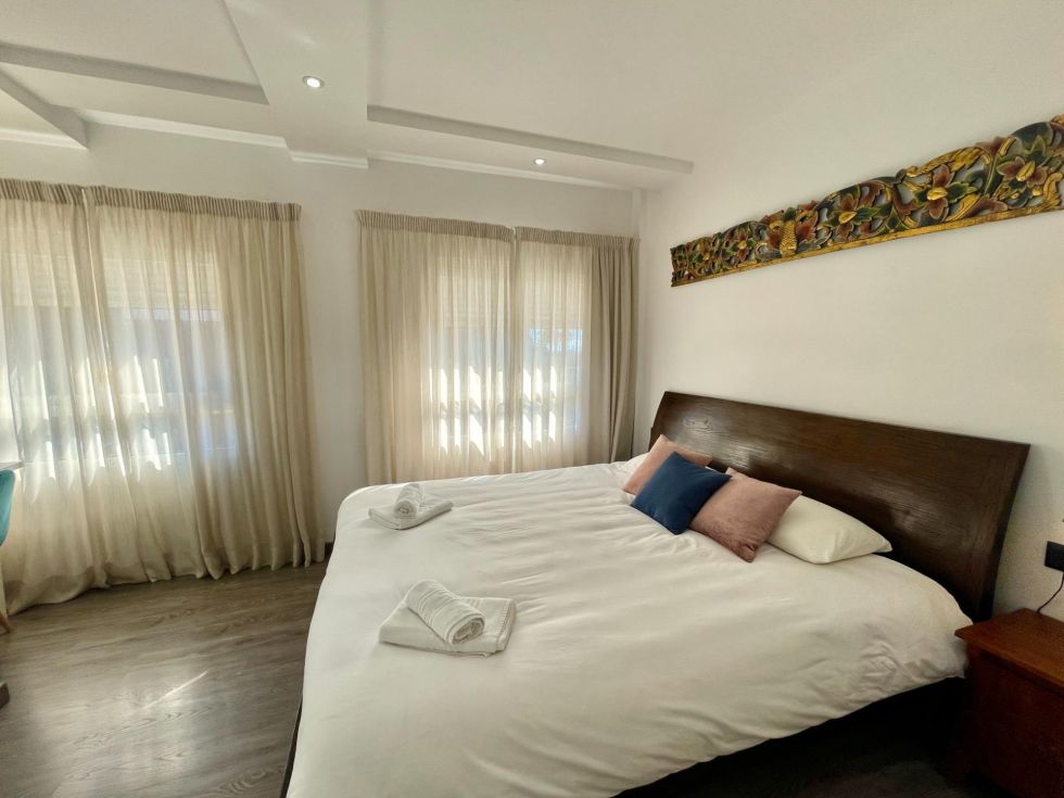 Semi-detached house for sale in  Adeje, Spain - 049591