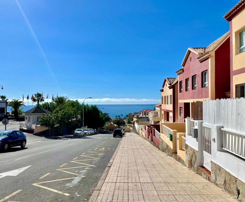 Semi-detached house for sale in  Adeje, Spain - 049591