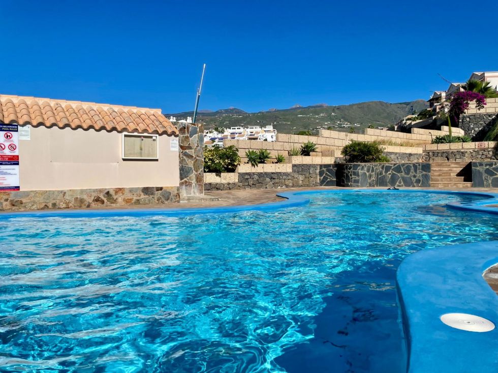 Semi-detached house for sale in  Adeje, Spain - 049591