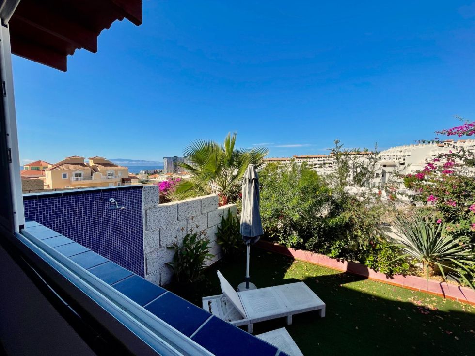 Semi-detached house for sale in  Adeje, Spain - 049591