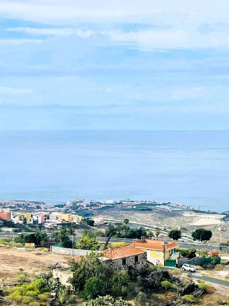 Semi-detached house for sale in  Adeje, Spain - 053101