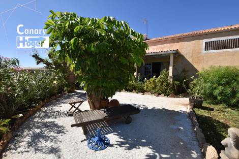 Semi-detached house for sale in  Adeje, Spain - 054281