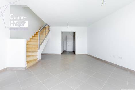 Semi-detached house for sale in  Adeje, Spain - 054801