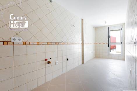 Semi-detached house for sale in  Adeje, Spain - 054801