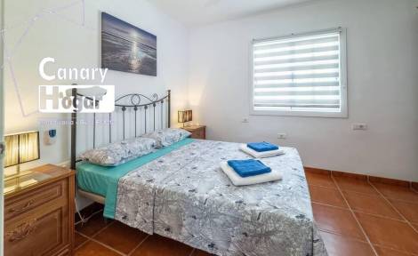 Semi-detached house for sale in  Adeje, Spain - 055551