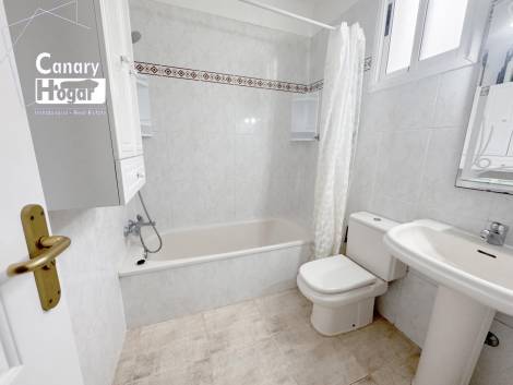 Semi-detached house for sale in  Adeje, Spain - 056821