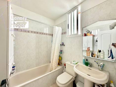 Semi-detached house for sale in  Adeje, Spain - 056821