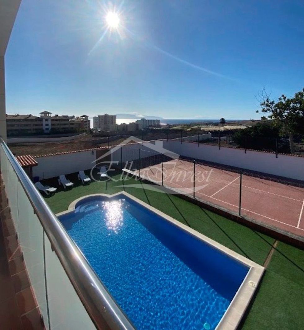 Semi-detached house for sale in  Adeje, Spain - 1175