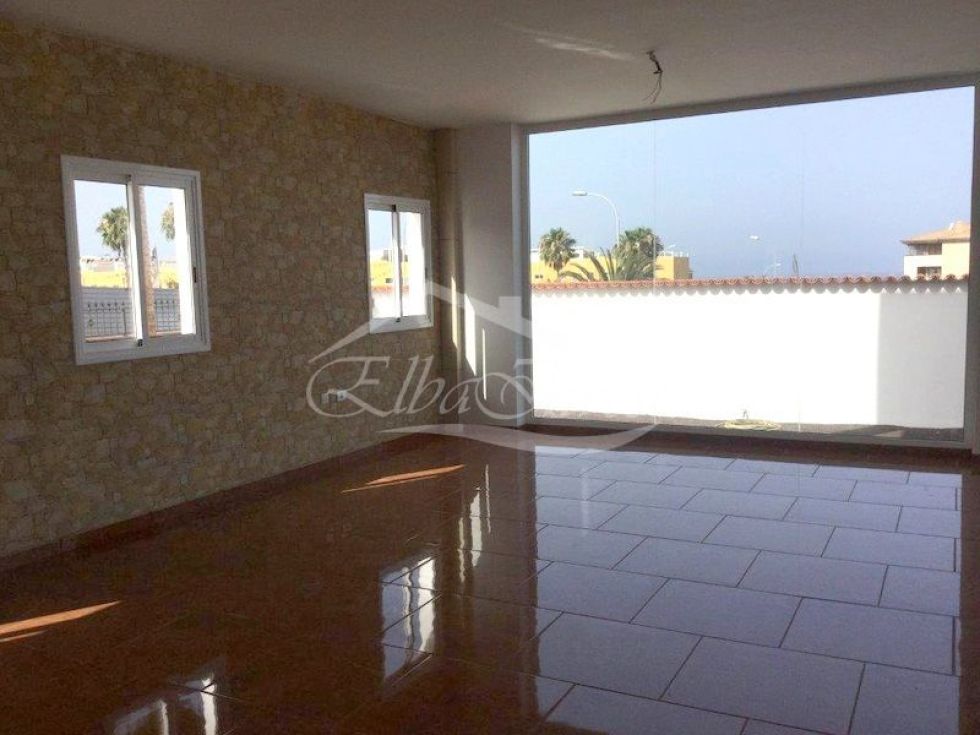 Semi-detached house for sale in  Adeje, Spain - 1175