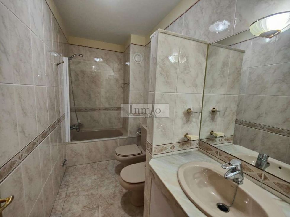 Semi-detached house for sale in  Adeje, Spain - 443394