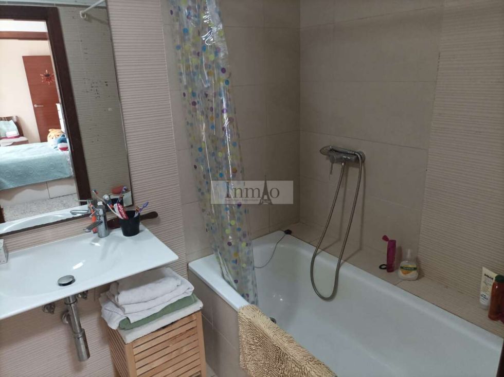 Semi-detached house for sale in  Adeje, Spain - 459062