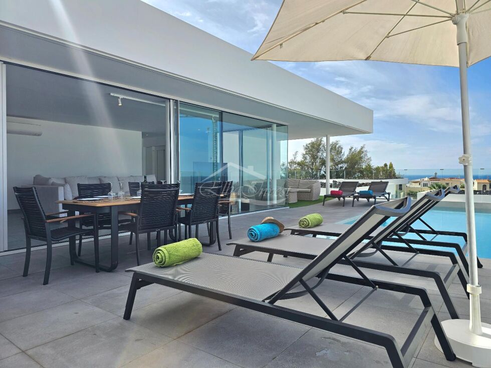 Semi-detached house for sale in  Adeje, Spain - 6020