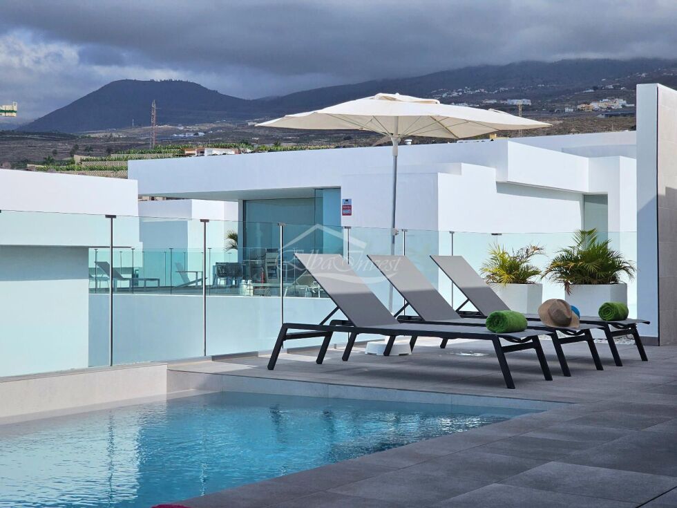 Semi-detached house for sale in  Adeje, Spain - 6020