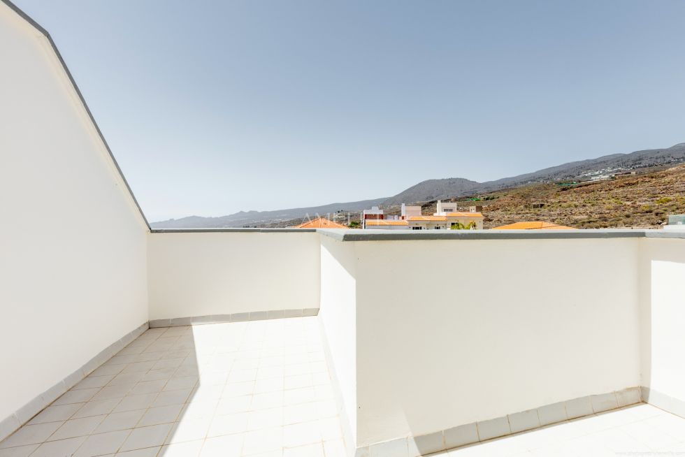 Semi-detached house for sale in  Adeje, Spain - P2163