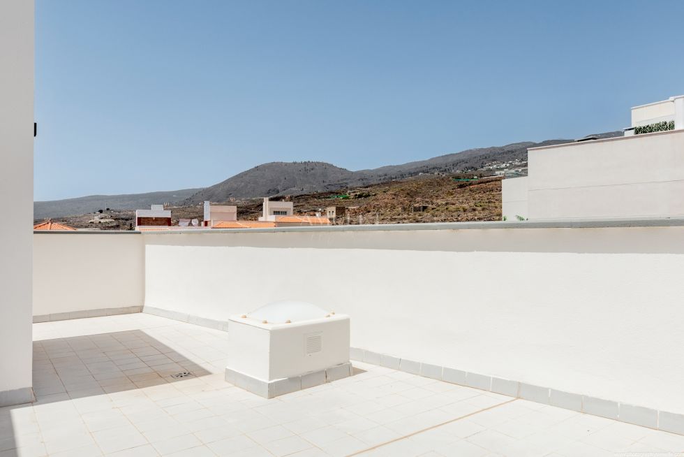 Semi-detached house for sale in  Adeje, Spain - P2163