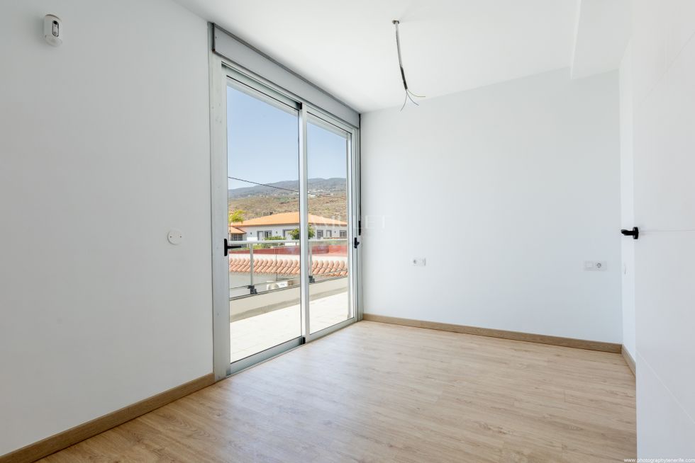 Semi-detached house for sale in  Adeje, Spain - P2163