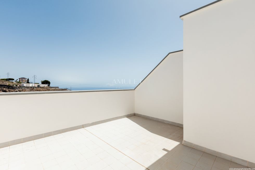 Semi-detached house for sale in  Adeje, Spain - P2163