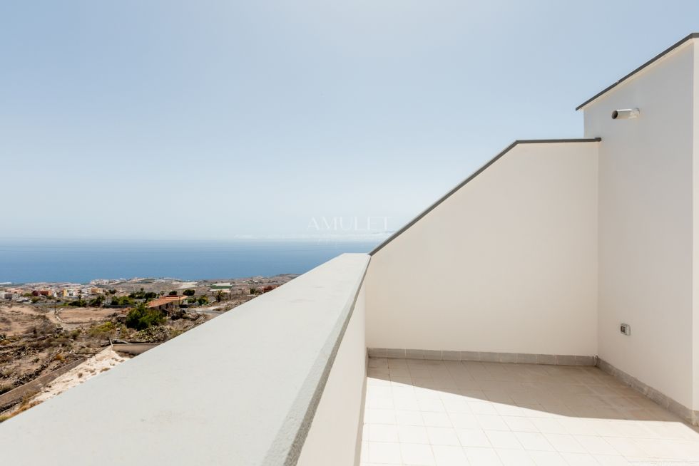 Semi-detached house for sale in  Adeje, Spain - P2163