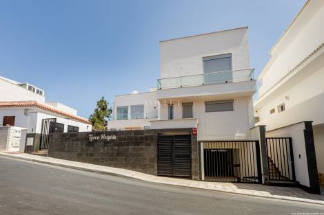 Semi-detached house for sale in  Adeje, Spain - P2163