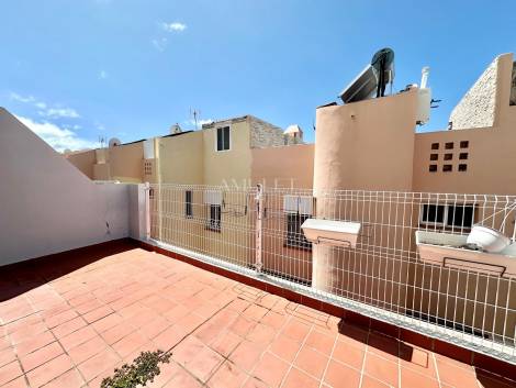Semi-detached house for sale in  Adeje, Spain - P2311