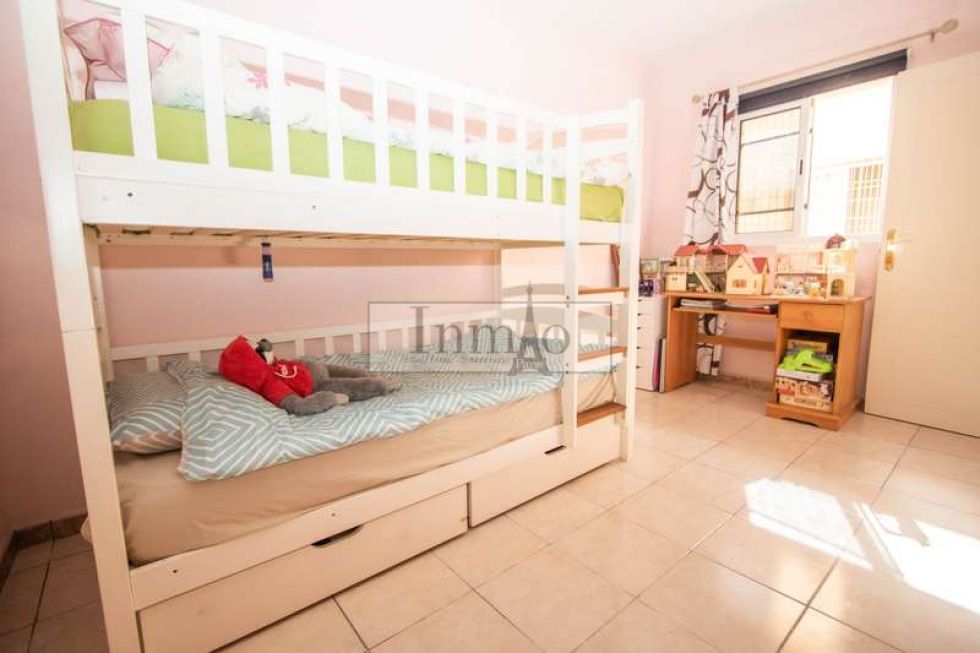 Semi-detached house for sale in  Arona, Spain - 378431