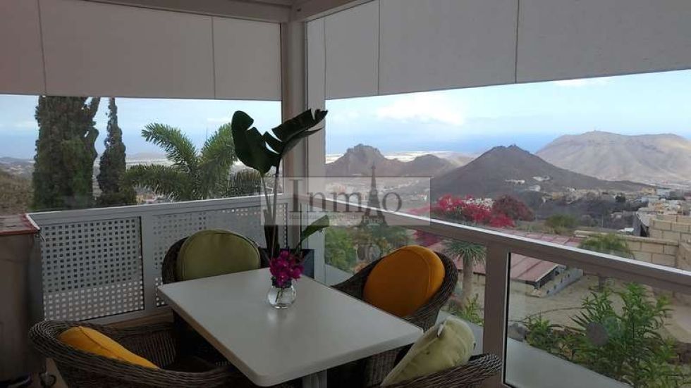 Semi-detached house for sale in  Arona, Spain - 415459