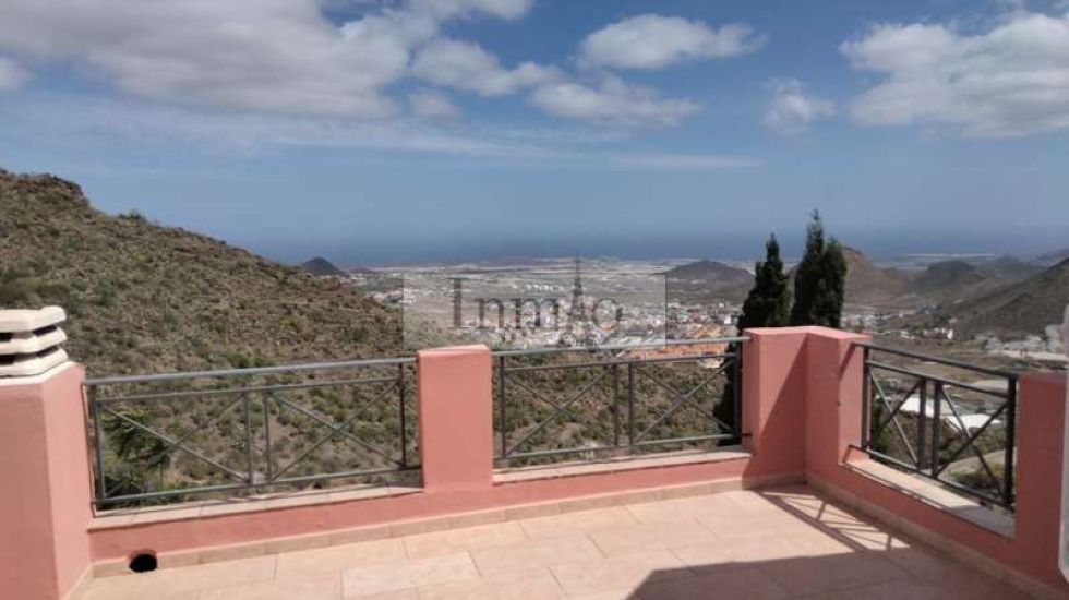 Semi-detached house for sale in  Arona, Spain - 415459