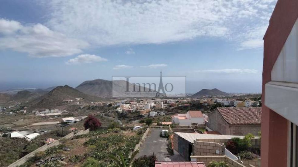 Semi-detached house for sale in  Arona, Spain - 415459