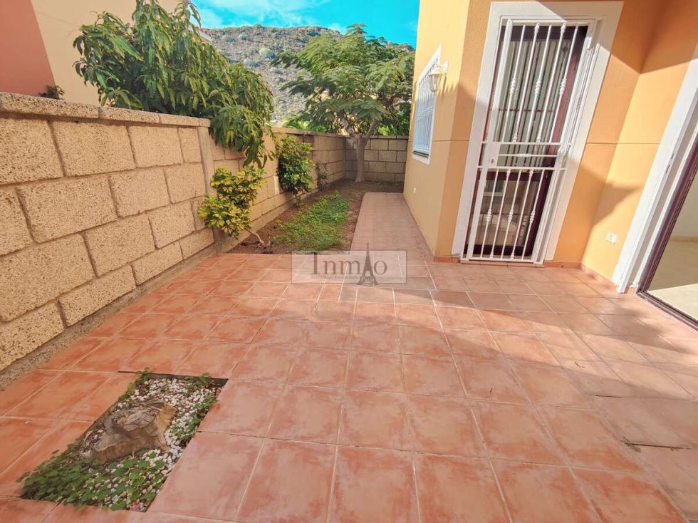 Semi-detached house for sale in  Arona, Spain - 457624