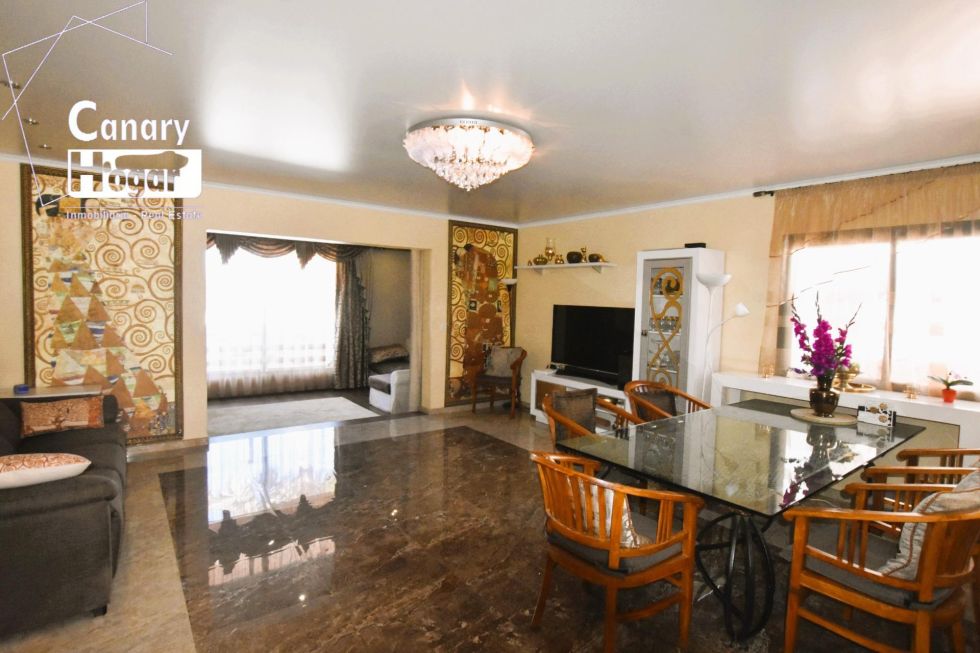 Semi-detached house for sale in  Callao Salvaje, Spain - 056931