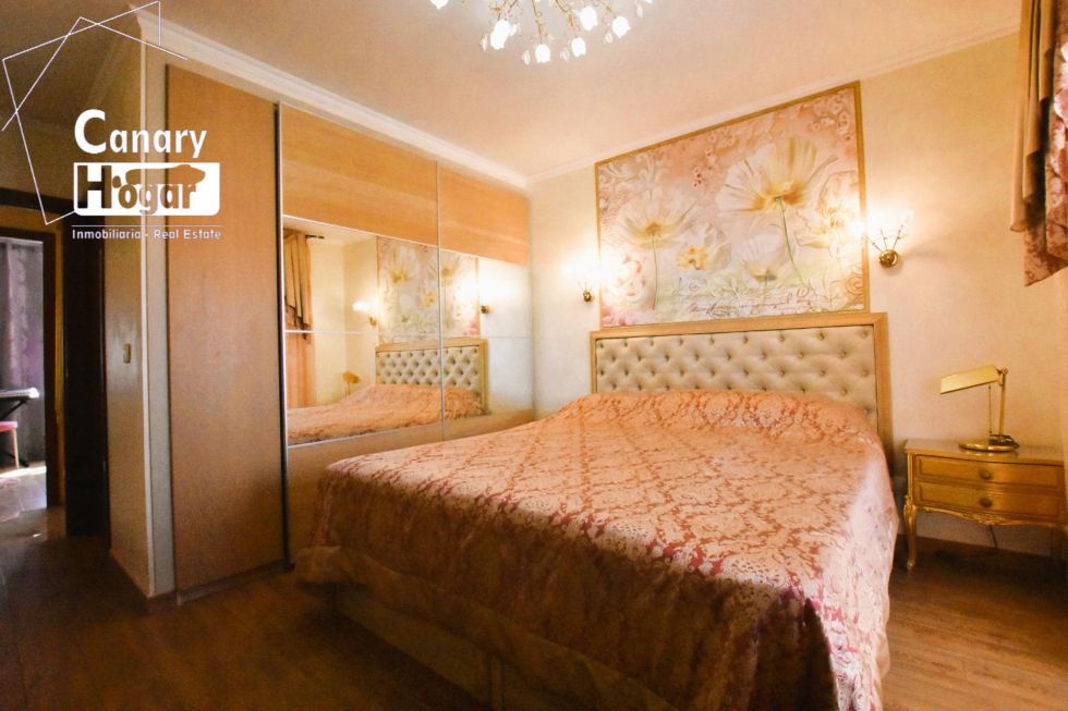 Semi-detached house for sale in  Callao Salvaje, Spain - 056931