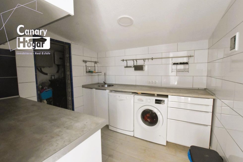 Semi-detached house for sale in  Callao Salvaje, Spain - 056931