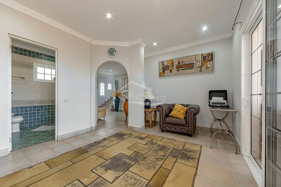 Semi-detached house for sale in  Callao Salvaje, Spain - 6016