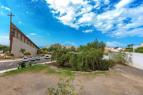 Semi-detached house for sale in  Callao Salvaje, Spain - 6016