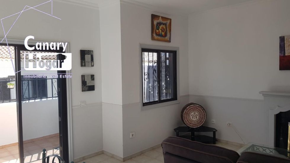 Semi-detached house for sale in  Chayofa, Spain - 054381