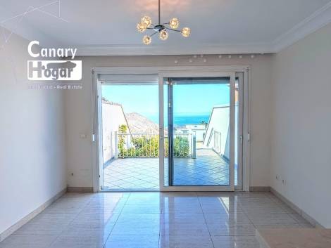 Semi-detached house for sale in  Chayofa, Spain - 057151