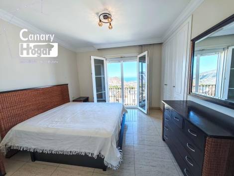 Semi-detached house for sale in  Chayofa, Spain - 057151